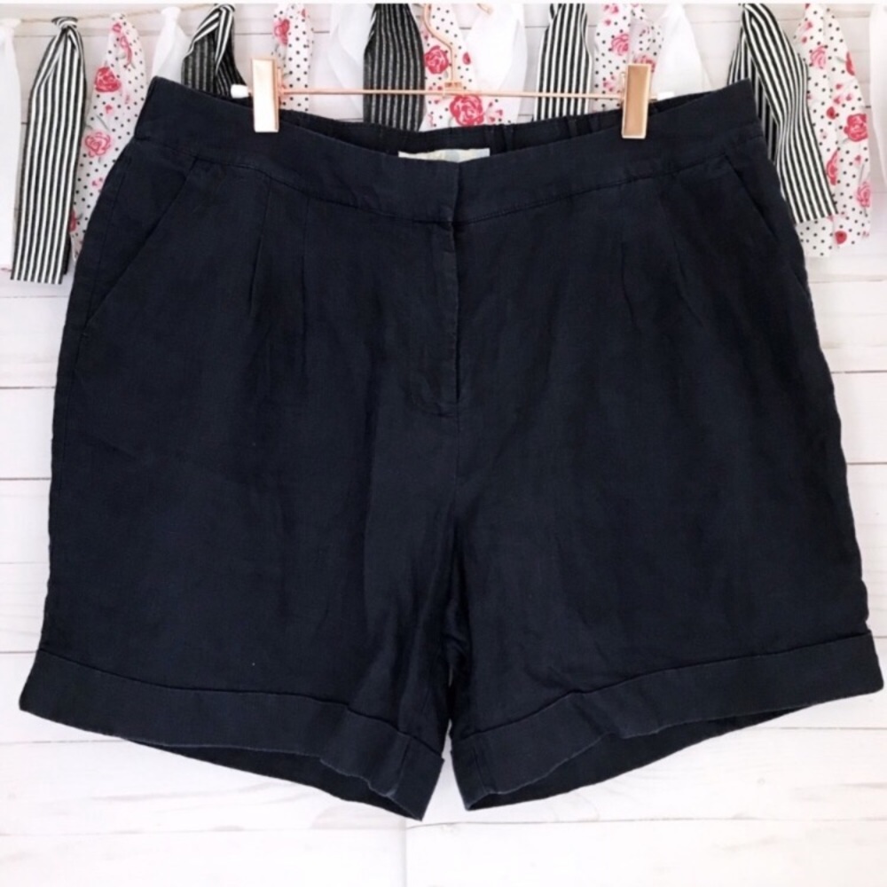 Boden Lottie Linen 6” Cuffed Shorts Navy Shorts